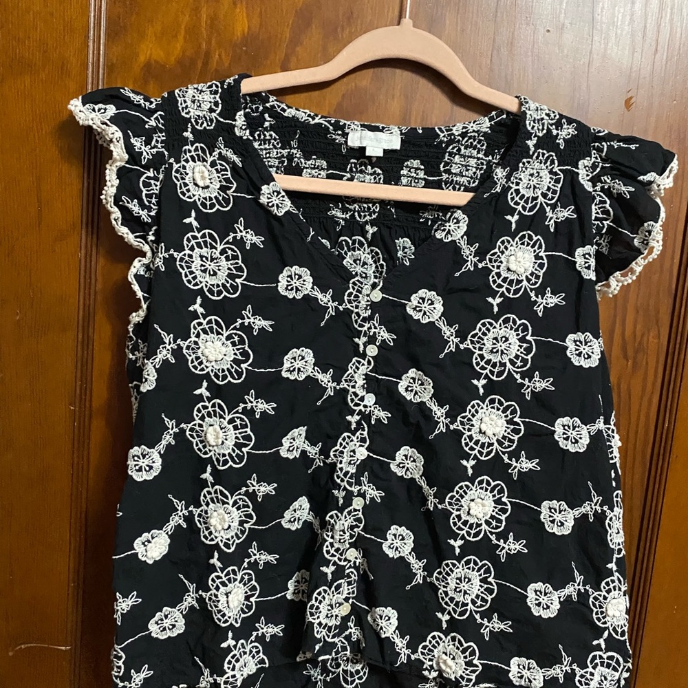 Floral Black and White Women's Top